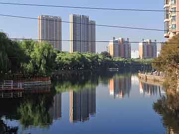 JiuyouAPP下载-体育赛事集中展开，足球风采引人注目，体育足球比赛时间表